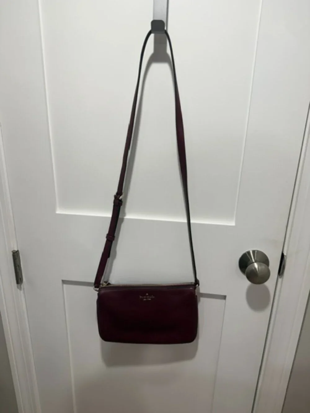 NWOT Kate Spade Triple Gusset Pebbled Leather Crossbody – Choc Cherry/Burgundy
